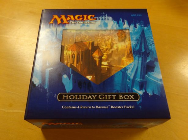 MTG Holiday Gift Box